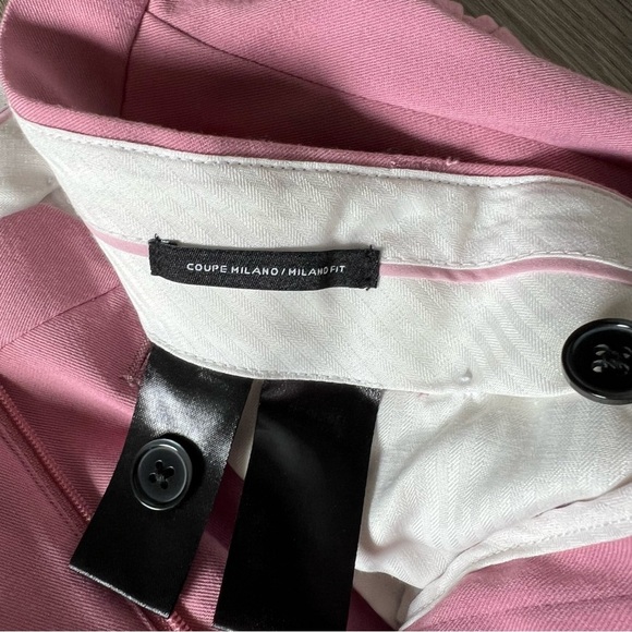 Simons Pink Slim-Fit Suit for a Contemporary Look - Picture 10 of 12